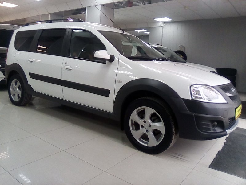 Lada (ВАЗ), Largus, I, Cross 1.6 MT (102 л.с.),