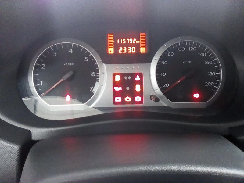 Lada (ВАЗ), Largus, I, Cross 1.6 MT (102 л.с.),