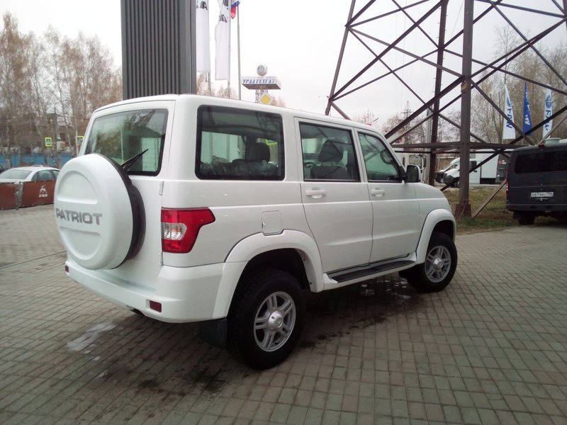 УАЗ, Patriot, I Рестайлинг 3, 2.7 MT (150 л.с.) 4WD, (2018 - по н.в.)