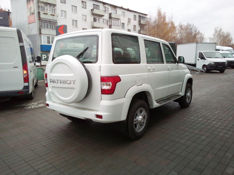 УАЗ, Patriot, I Рестайлинг 3, 2.7 MT (150 л.с.) 4WD,