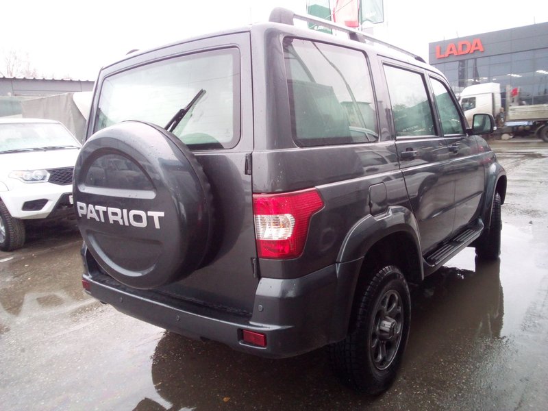 УАЗ, Patriot, I Рестайлинг 3, 2.7 MT (150 л.с.) 4WD, (2018 - по н.в.)