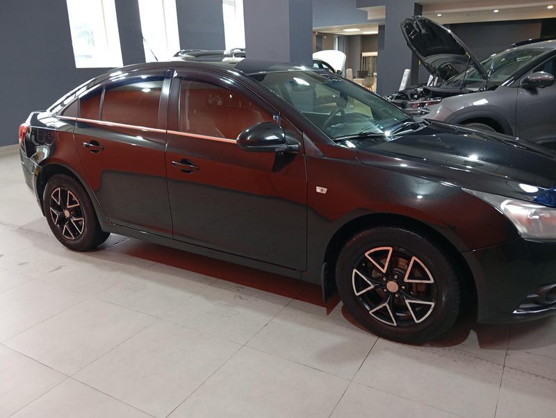 Cruze, I