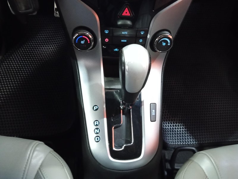 Cruze, I