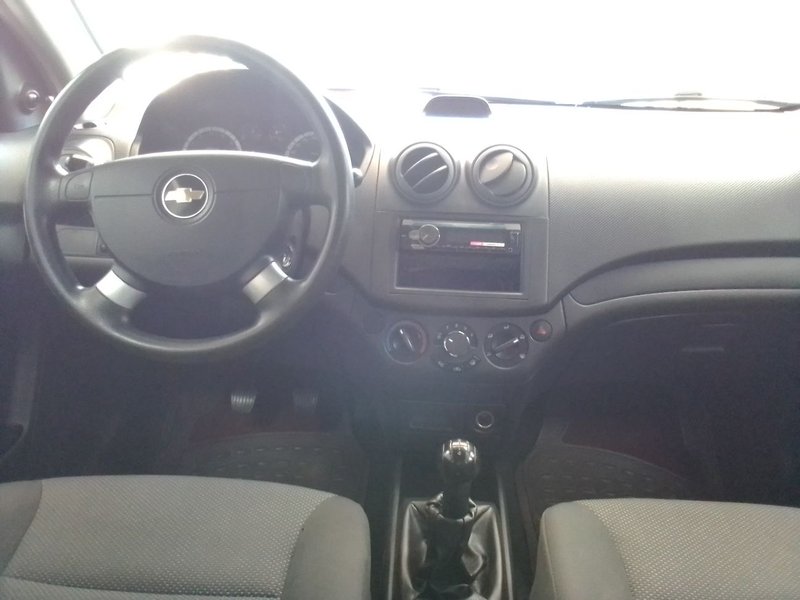 Chevrolet, Aveo, I Рестайлинг, 1.2 MT (84 л.с.),