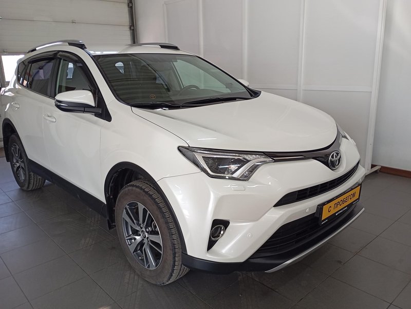 RAV4, IV (XA40) Рестайлинг