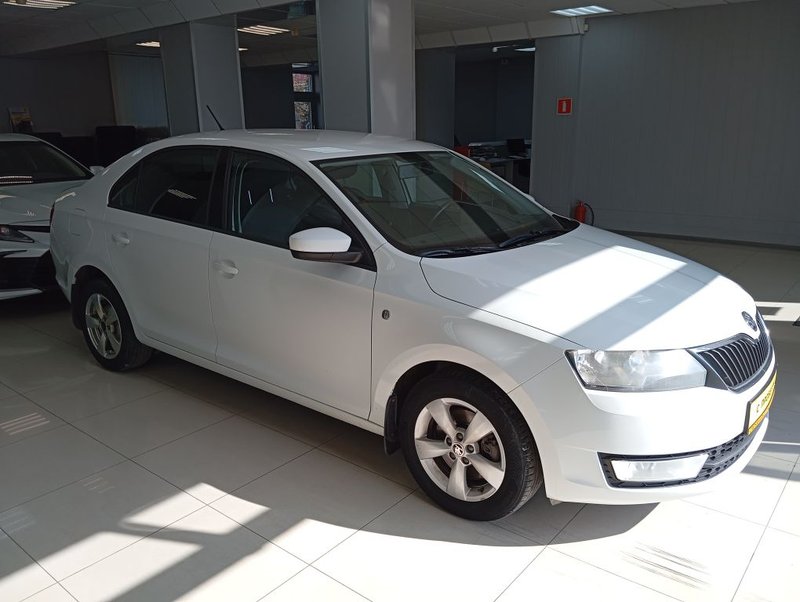 Skoda, Rapid, I, 1.6 AT (105 л.с.),