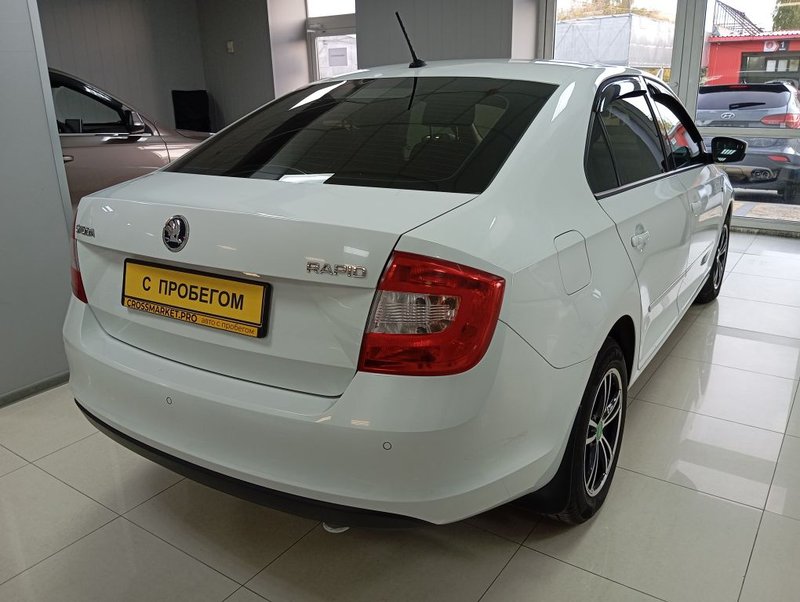 Skoda, Rapid, I, 1.6 MT (110 л.с.),