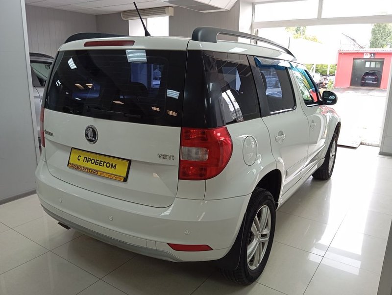 Skoda, Yeti, I Рестайлинг, 1.6 MT (110 л.с.),