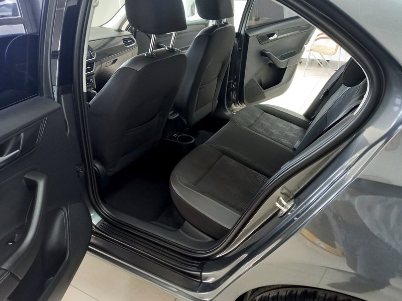 Volkswagen, Polo, VI, 1.4 AMT (125 л.с.),