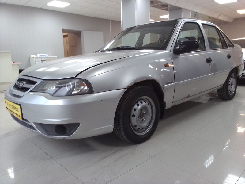 Daewoo, Nexia, I Рестайлинг, 1.6 MT (109 л.с.),