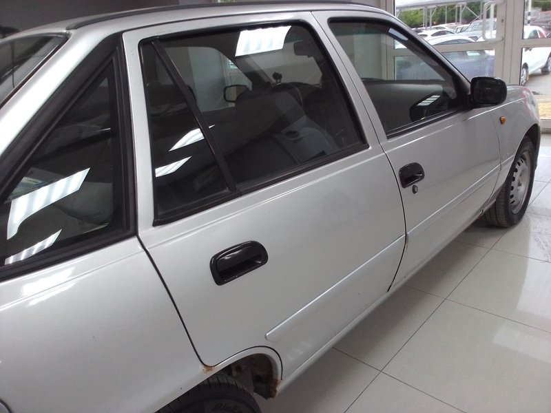 Daewoo, Nexia, I Рестайлинг, 1.6 MT (109 л.с.),