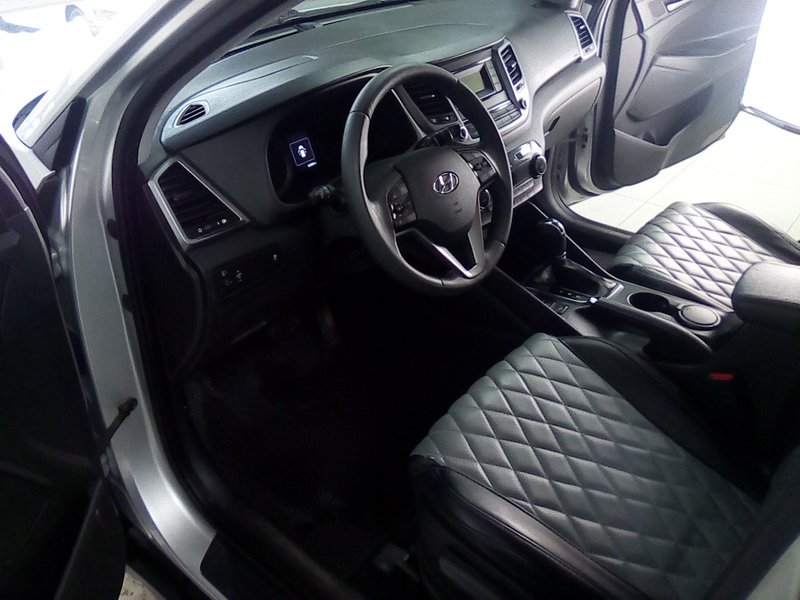 Hyundai, Tucson, III, 2.0 AT (150 л.с.) 4WD,