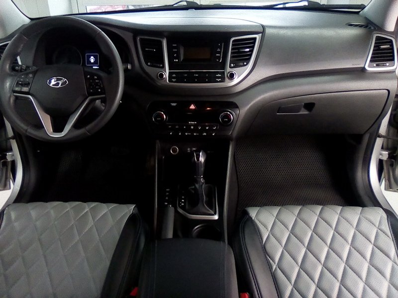 Hyundai, Tucson, III, 2.0 AT (150 л.с.) 4WD,