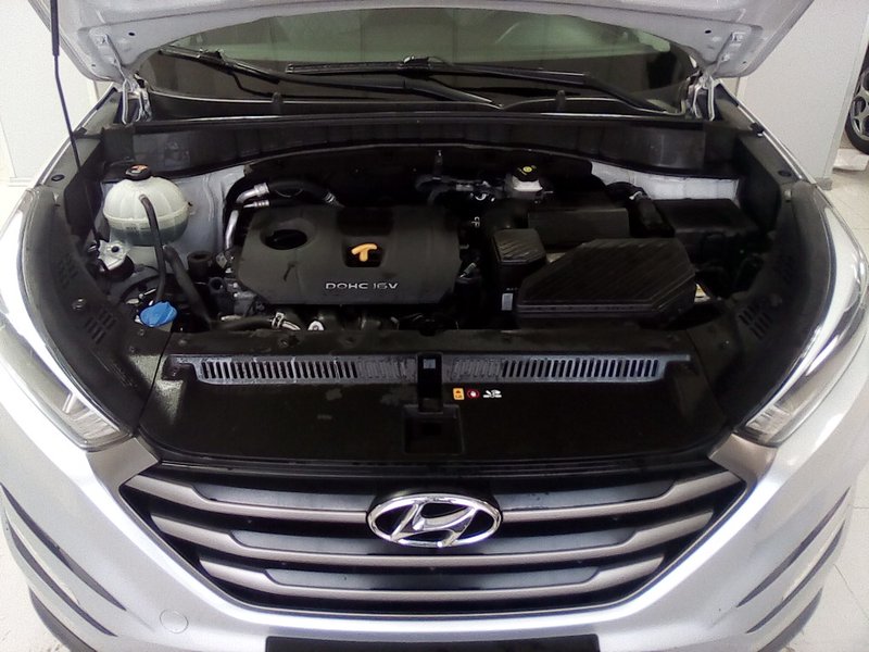 Hyundai, Tucson, III, 2.0 AT (150 л.с.) 4WD,