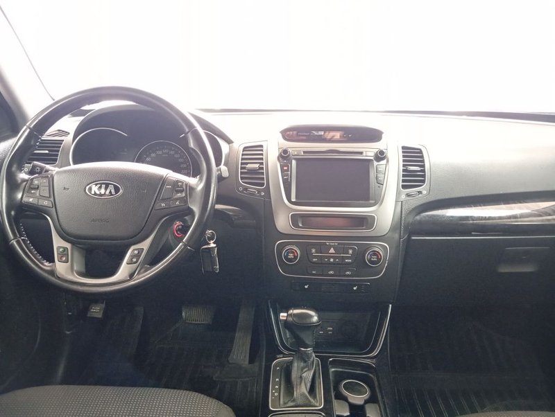 Kia, Sorento, II Рестайлинг, 2.4 AT (175 л.с.),