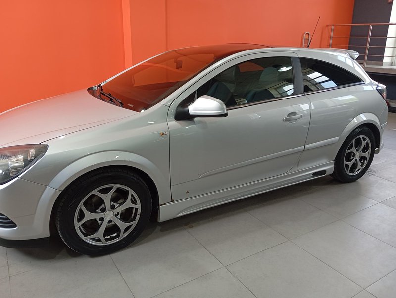 Astra, H Рестайлинг