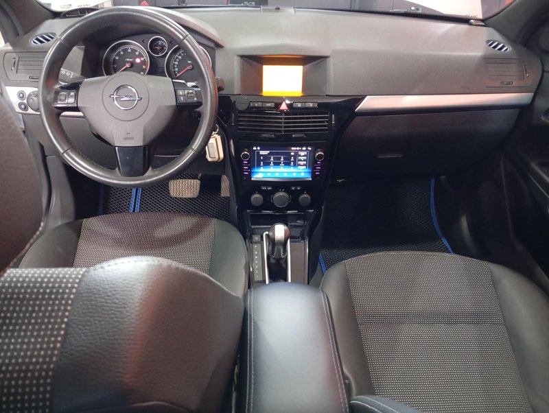 Astra, H Рестайлинг