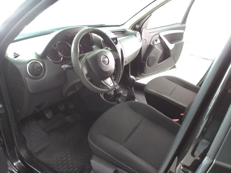 Nissan, Terrano, III (D10), 1.6 MT (114 л.с.),