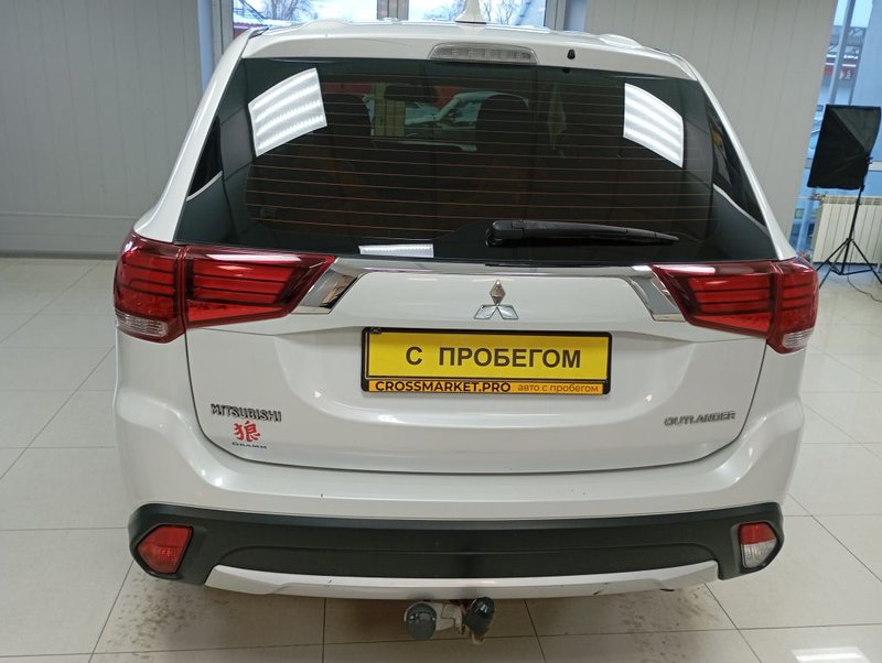 Mitsubishi, Outlander, III Рестайлинг 2, 2.0 CVT (146 л.с.) 4WD,