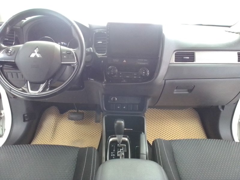 Mitsubishi, Outlander, III Рестайлинг 2, 2.0 CVT (146 л.с.),