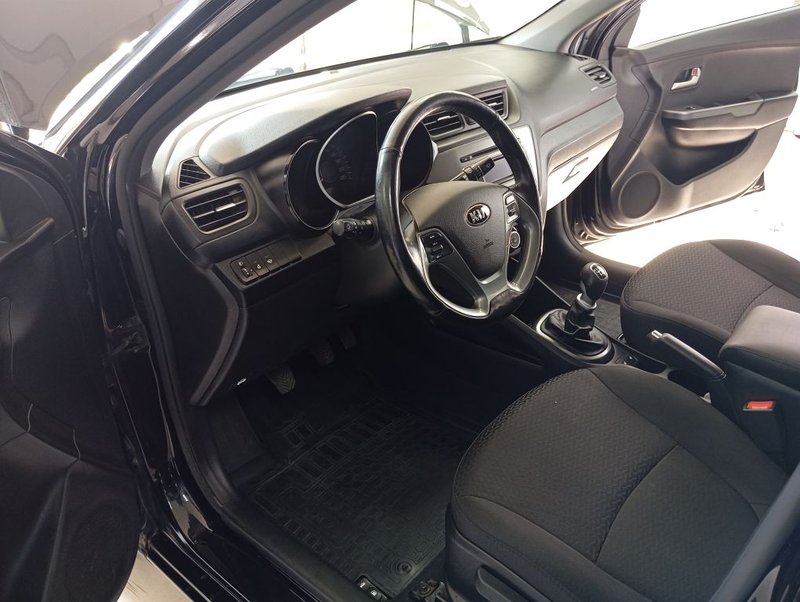 Kia, Rio, III Рестайлинг, 1.6 MT (123 л.с.),