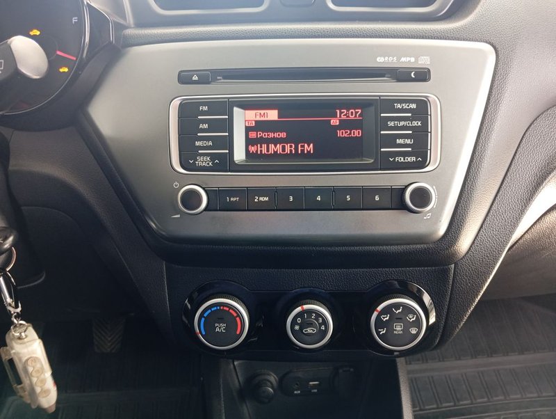 Kia, Rio, III Рестайлинг, 1.6 MT (123 л.с.),