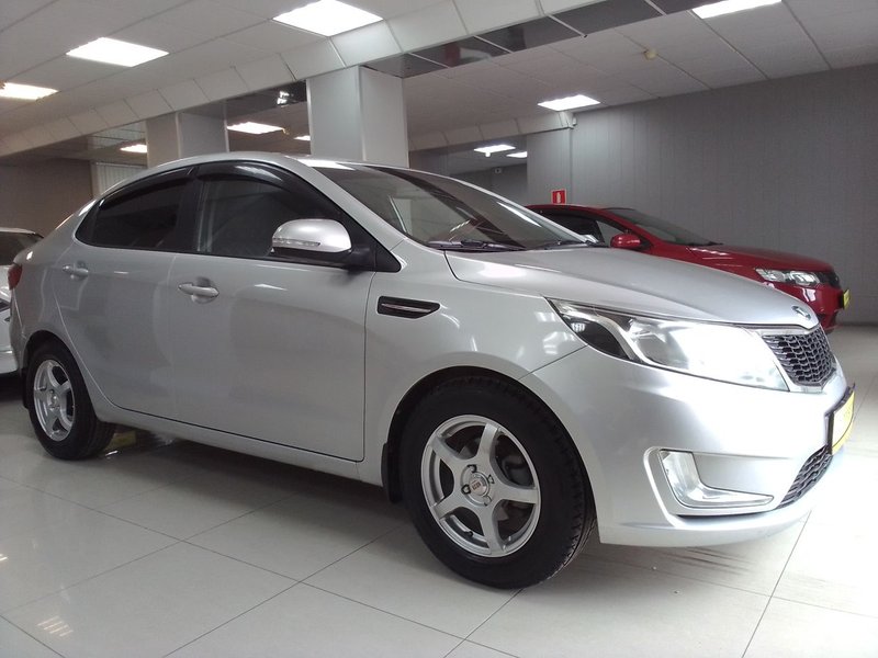 Kia, Rio, III, 6-speed 1.6 MT (123 л.с.),