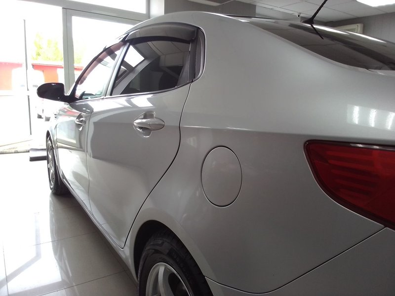Kia, Rio, III, 6-speed 1.6 MT (123 л.с.),