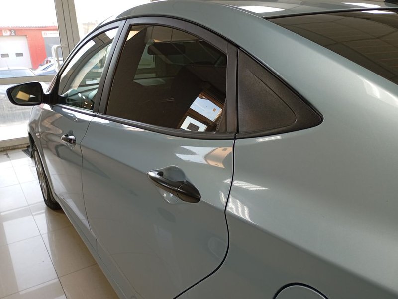 Hyundai, Solaris, I, 1.4 AT (107 л.с.),