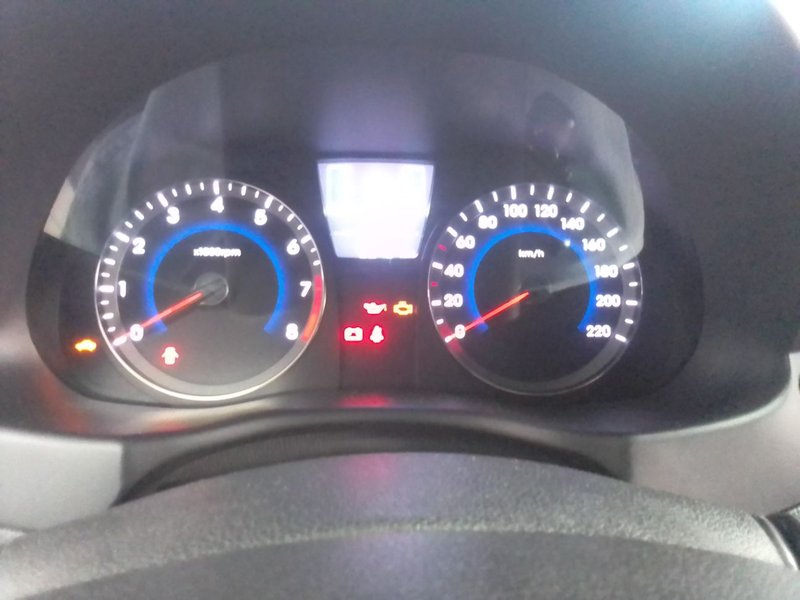 Hyundai, Solaris, I, 1.6 AT (123 л.с.),