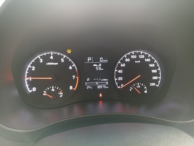 Hyundai, Solaris, II, 1.6 AT (123 л.с.),